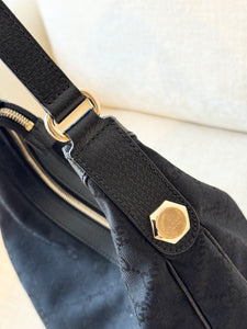 GUCCI GG Monogram Canvas Medium Charmy Hobo Bag / Black