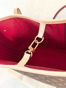 LOUIS VUITTON 2024 Monogram Neverfull MM Monogram Tote / Cherry