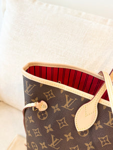 LOUIS VUITTON 2024 Monogram Neverfull MM Monogram Tote / Cherry