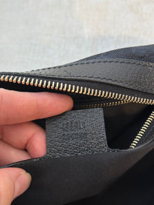 GUCCI GG Monogram Canvas Medium Charmy Hobo Bag / Black
