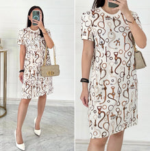Load image into Gallery viewer, HERMES Panoplie Tout Cuir Straight Dress / Blanc Naturel / EU 34 / US 2
