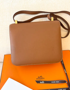 ✨TIMELESS✨Hermès Constance 24 Gold / Evercolor / Gold Hardware