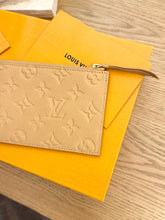 Load image into Gallery viewer, LOUIS VUITTON 2024 Monogram Empreinte Leather Zippy Coin Holder in Arizona
