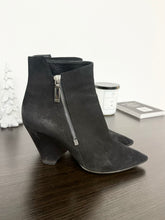 Load image into Gallery viewer, SAINT LAURENT Niki 85 Suede Ankle Boots - Black - EU37.5
