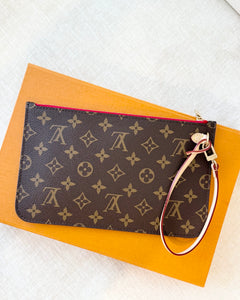 LOUIS VUITTON 2024 Neverfull MM Monogram Pochette Wristlet Pouch / Cherry